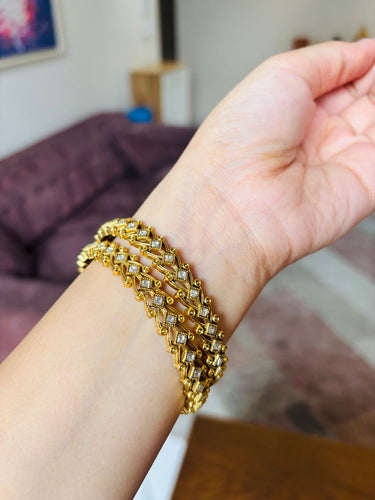 Mellow Shine Bangle